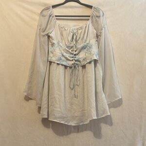 Cider White and Blue Floral Long Sleeve Dress